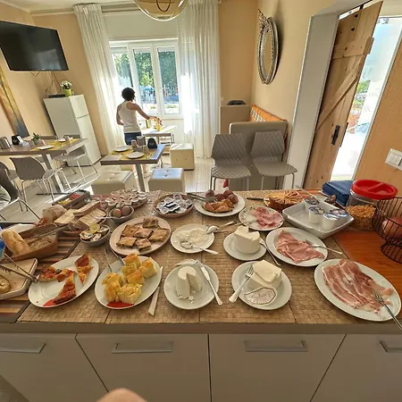 La Terrazza Sul Mare Bed and Breakfast *